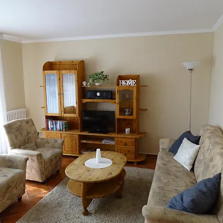 Apartment Kienast 1 *